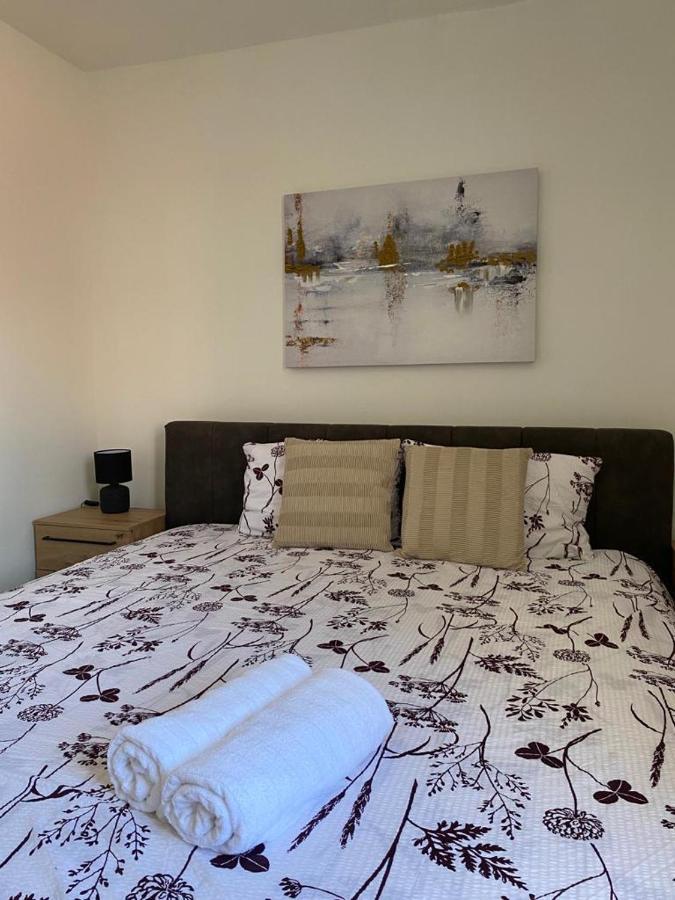 Apartman Kala บีโอกราดนาโมรู ภายนอก รูปภาพ